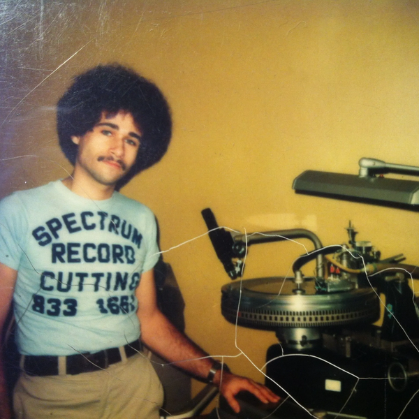 lathe cut records, short run, lathe cuts, lathe cut vinyl, custom 7" records, custom 45 lathe cuts.
