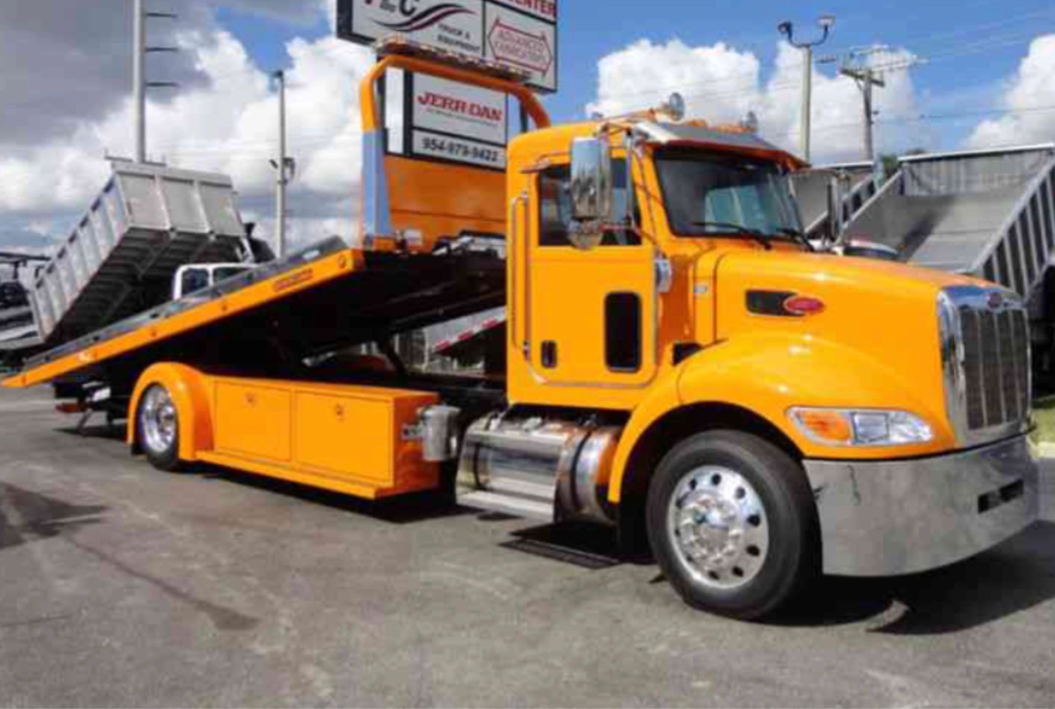 Reliable Towing & Recovery logo