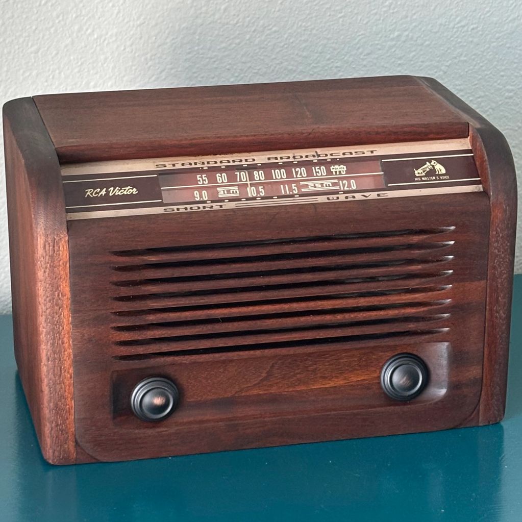 RCA Victor Model 34X (EM)