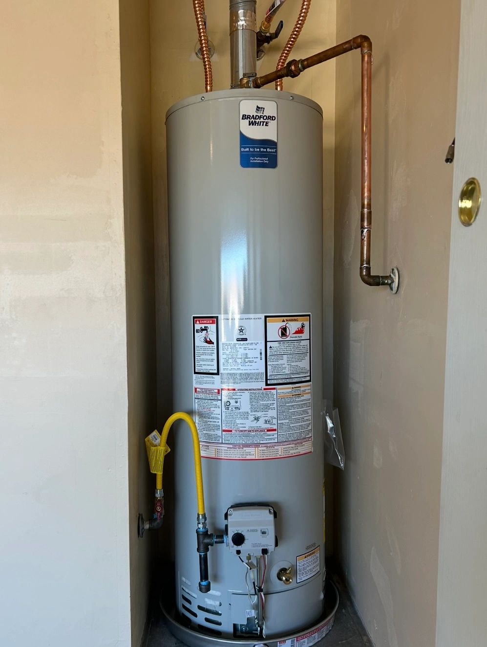Bradford White Vs Rheem: Ultimate Water Heater Showdown