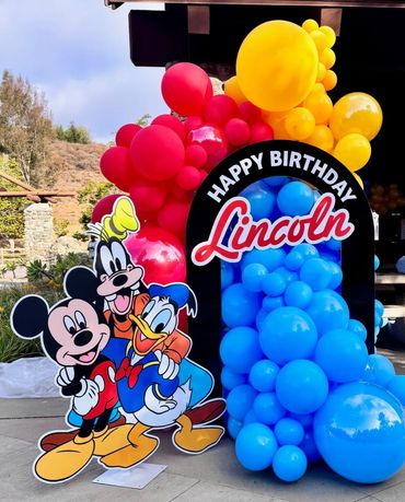 Balloons, Balloon Columns, Balloon Arch, Balloon Garland, Irvine, CA. 92602, 92618.