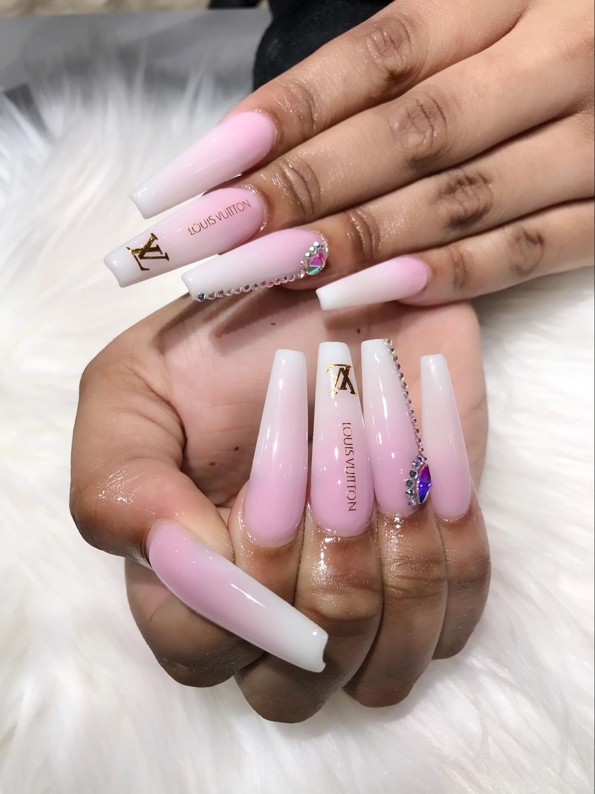 Nails Club