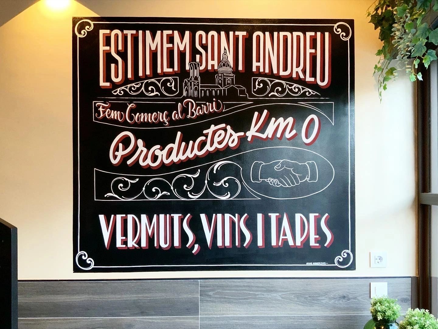 mural rotulación tradicional a pincel vermutería barcelona