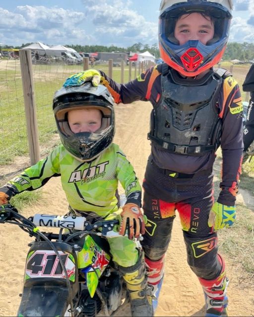 What Are the Different Motocross Classes? MX, SX, Amateur, Kids & More -  Risk Racing