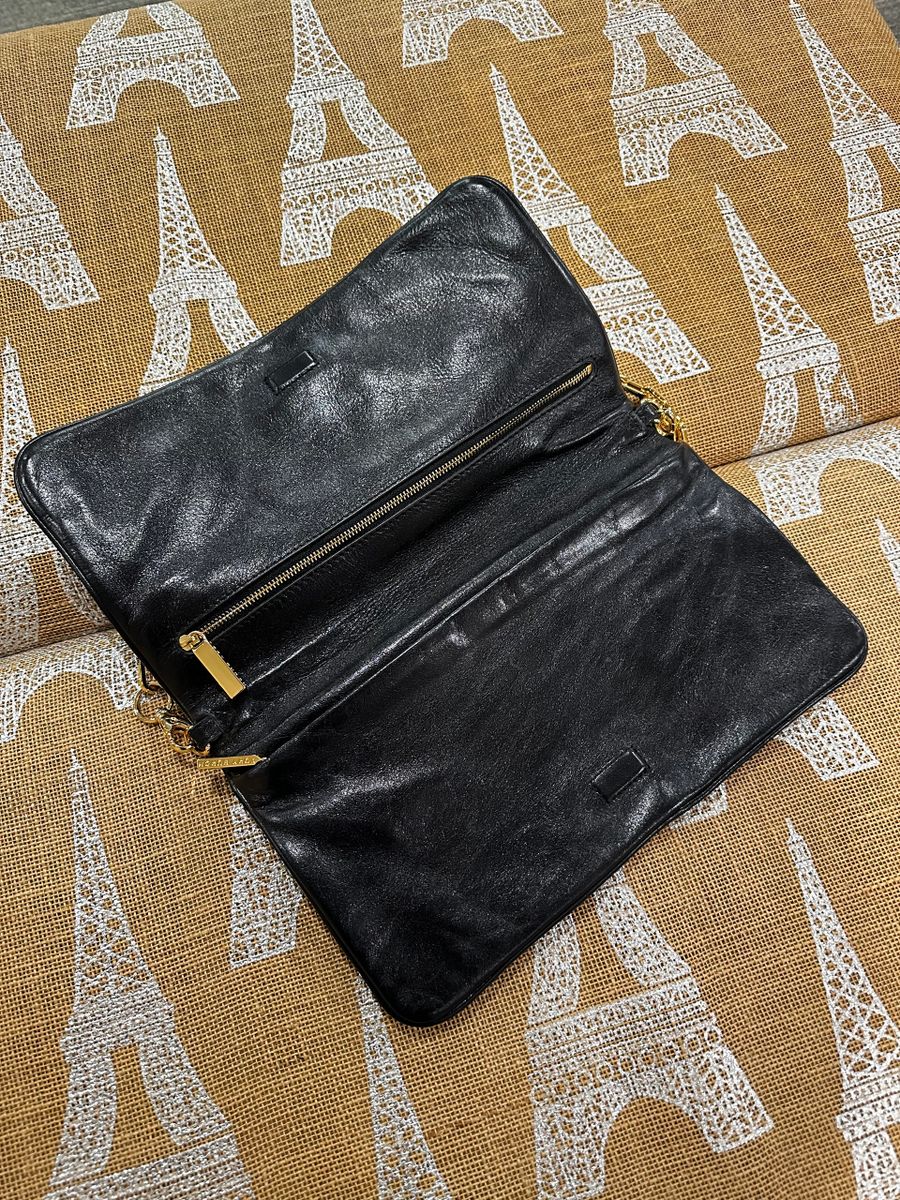 Tory Burch Black Purse - Gold Chain Strap Tory Burch Black Purse - Gold Chain Strap