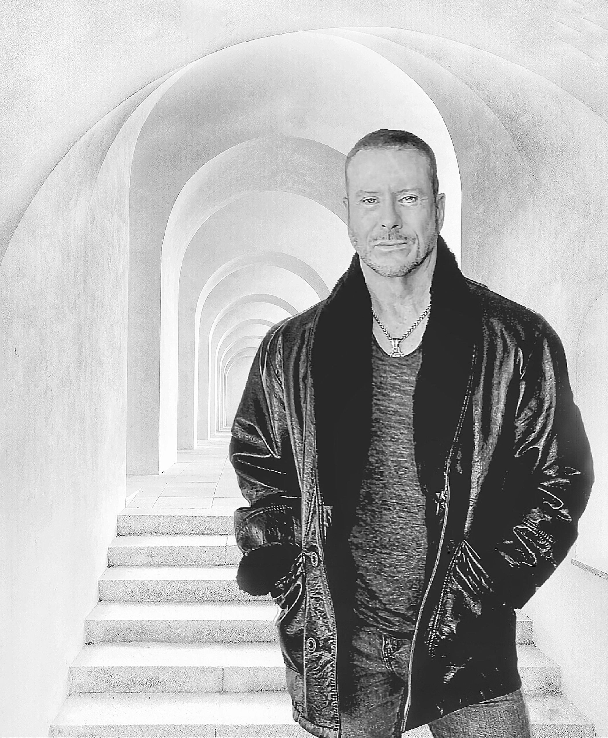 Shem von Schroeck Official Site