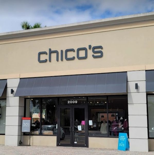 Chico's Boutique, Storefront Vero Beach, FL