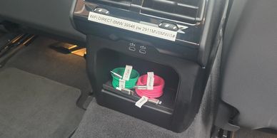 Connectivity: Dedicated in-vehicle Wi-Fi provided via a BMW eSim.
Power: Six USB-C charging ports av