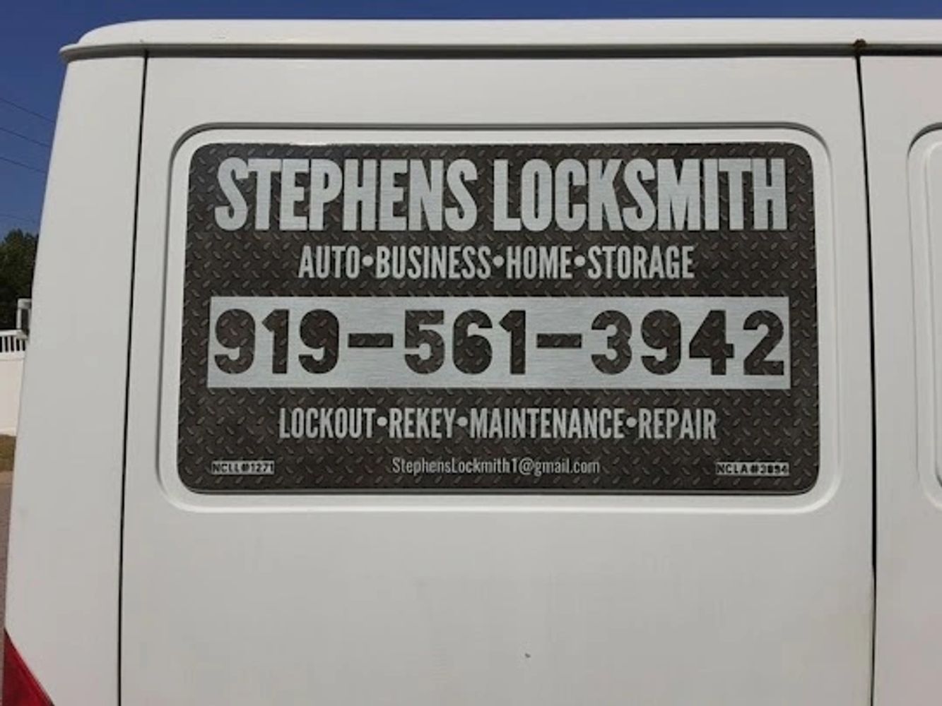 Emergency Service Van Avaiilable 24/7