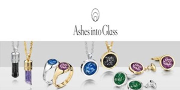 Ashes into glass cremation jewellery, and pet cremation jewellery 