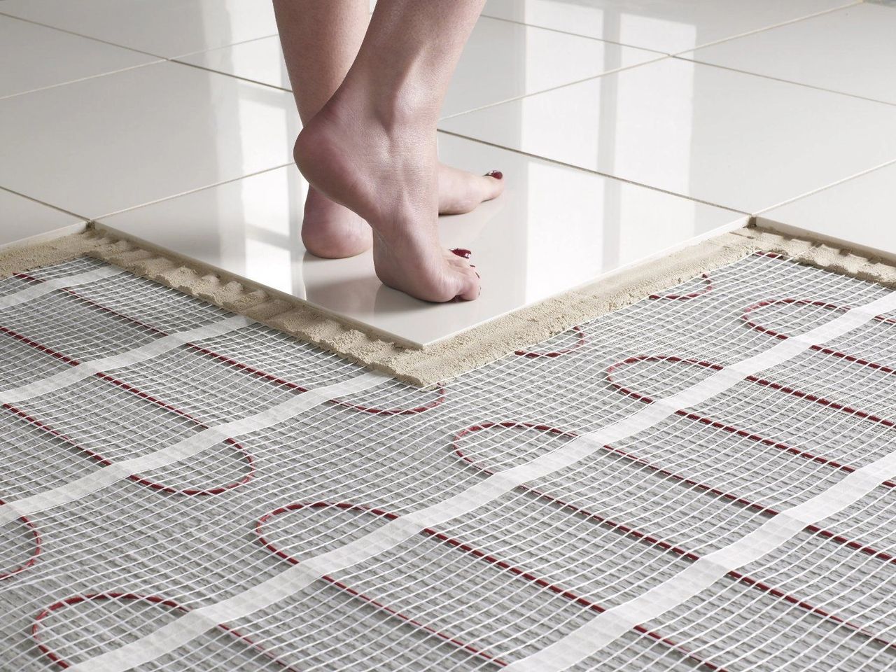 Embrace Warmth: Advantages of Underfloor Heating for Bathrooms, image size:1280x960
