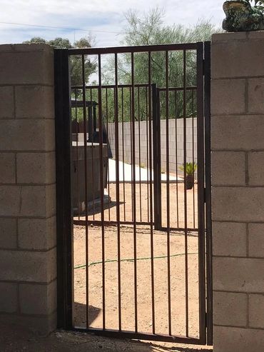 Standard Gate 