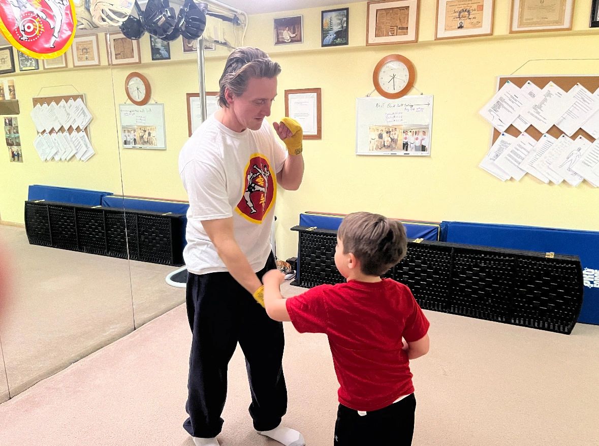 Kickboxing, Tae Kwon Do & Tai Chi Chaun Center Tai Chi training