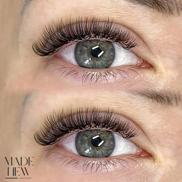 Natural Volume Eyelash Extensions