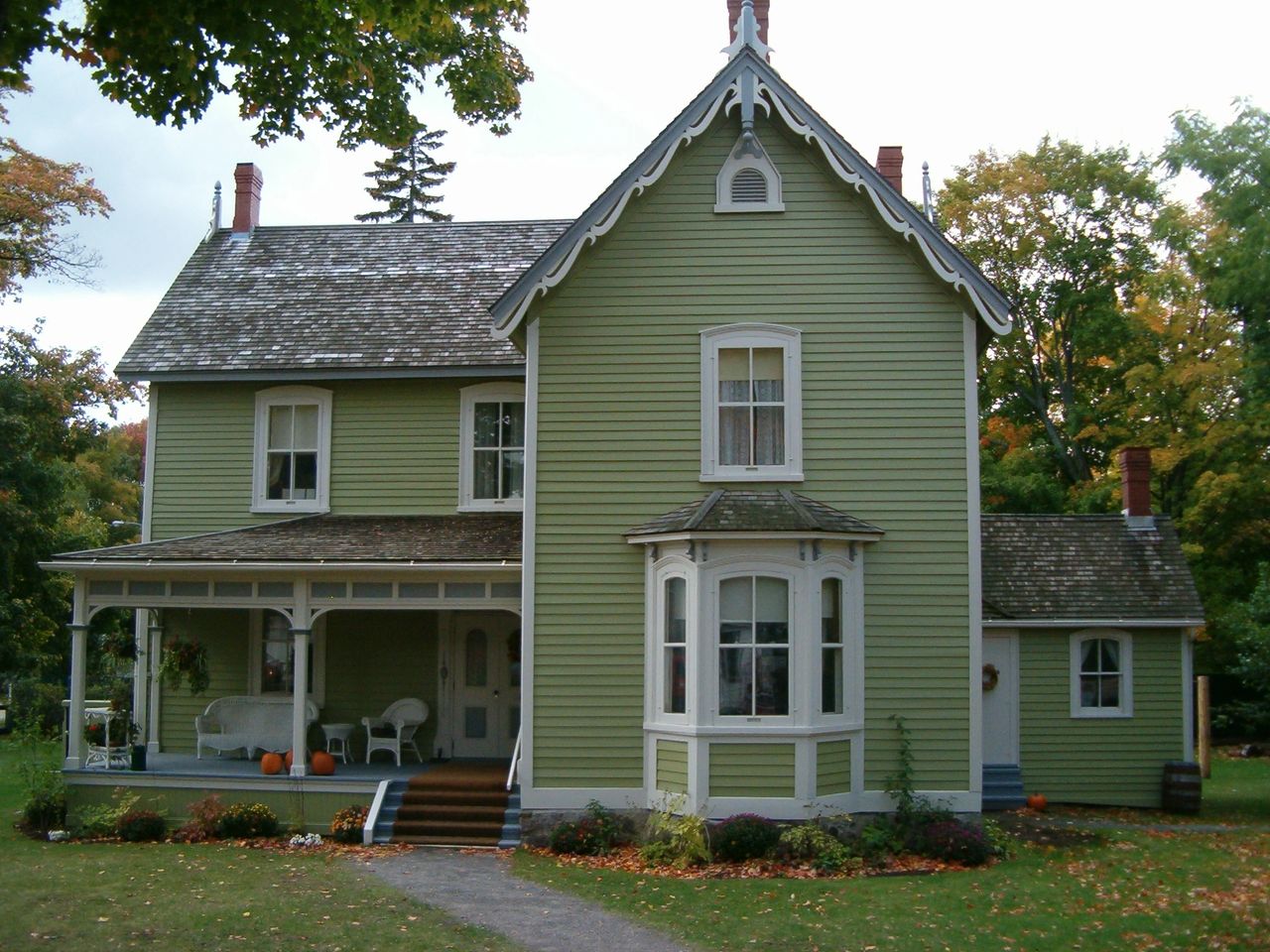 The Best Way to Heat and Cool Old Houses
