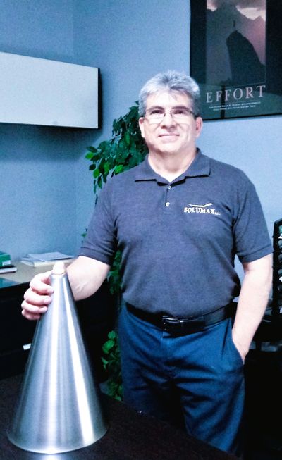 SOLUMAX Metal Spinning >
Lu showcases a metal-spun stainless steel cone
