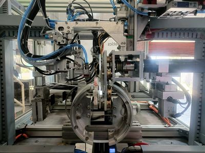 Shock tube coiling machine for explosive manufacturing industry