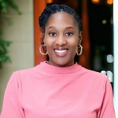 Dr. Kwe'Shonte Maximus