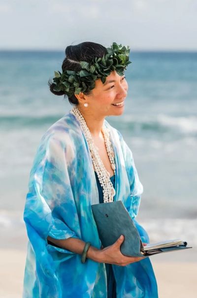 Wai Phungpradet Maui officiant