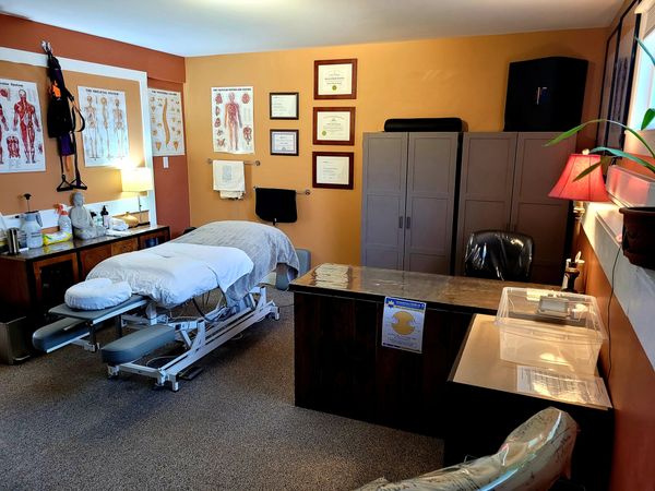 Treatment room at Cedar Therapeutics