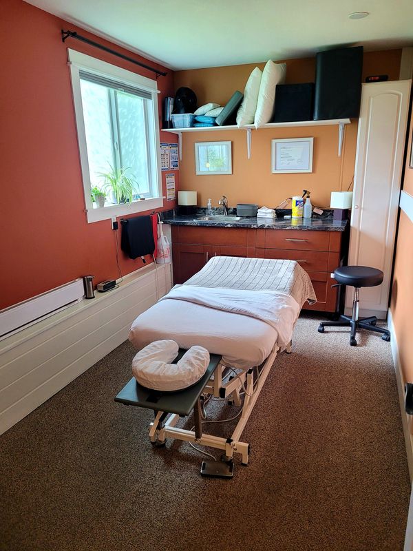 Treatment room at Cedar Therapeutics