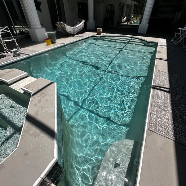 Pool service in Pine Ridge, Citrus County with clear water, vacuuming, chemical balance