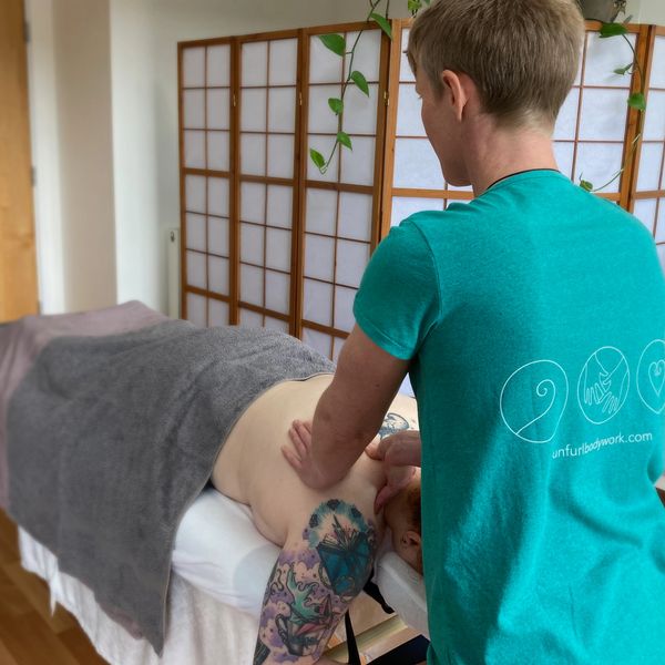 Jo 
Clinical Massage
Jing Method
Sports Massage
Portobello