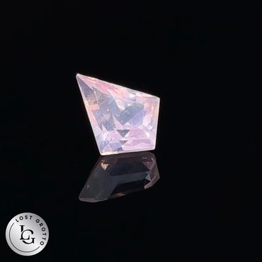 Raspberry pink spinel kite cut