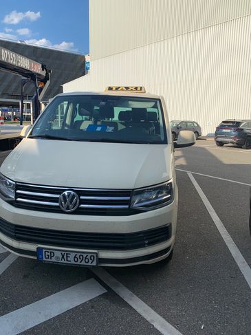 ABC -City Taxi Flughafentransfer Stuttgart Kurierdienst Merklingen 