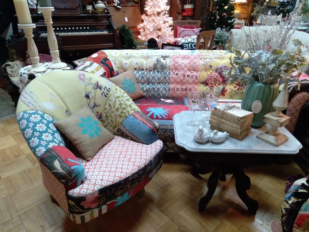 Boho Couch with 2 chairs