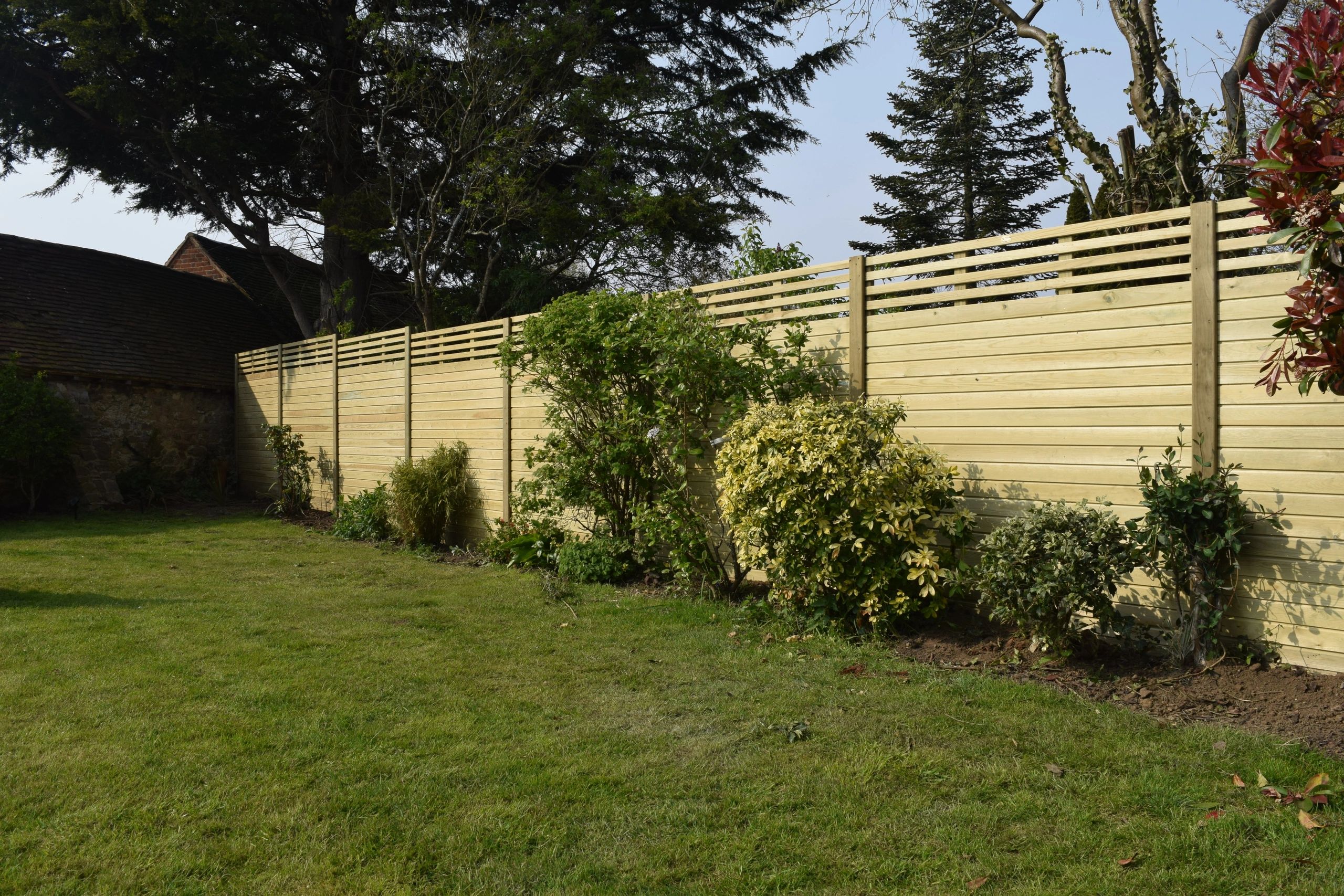 Horizontal Lattice Top Fence Panel