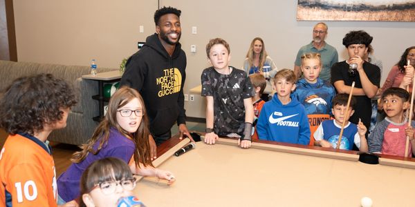 Emmanuel Sanders honors former Broncos teammate Demaryius Thomas with jersey  donation to Boys & Girls Club