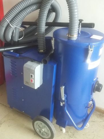 DOUBLE MOTOR VACCUM MACHINE