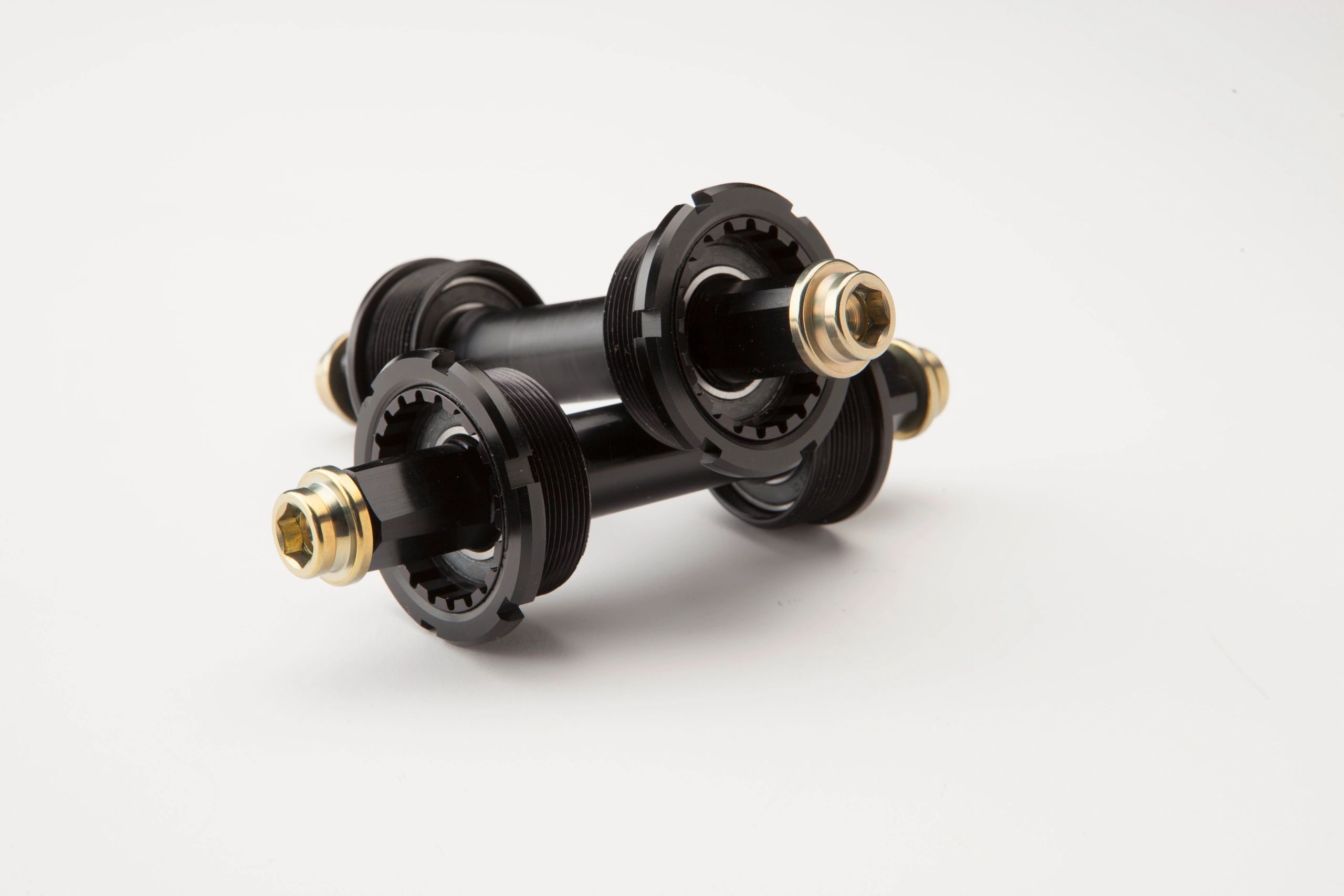Helium bottom bracket small parts + bearings