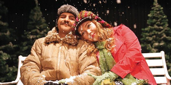 Sıfır Derecede Aşk - Tiyatro Fora - Oyun Fotoğrafı