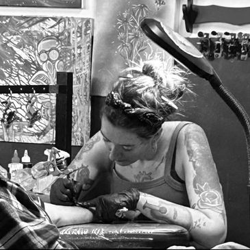 Best female tattoo artist 