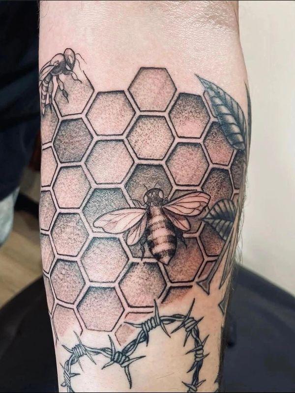 Bee tattoo