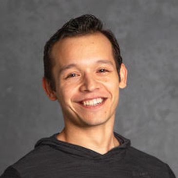 Michael Rodriguez is a Judge and Convention Teacher for Ignite Dance Competition.