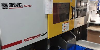 Injection molding machine