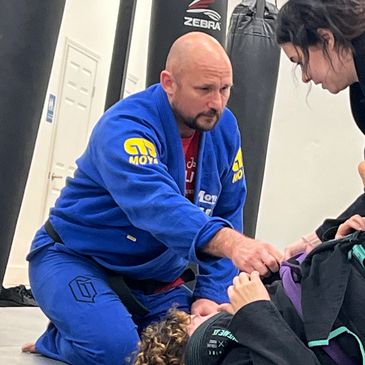 Brazilian jiu jitsu instruction