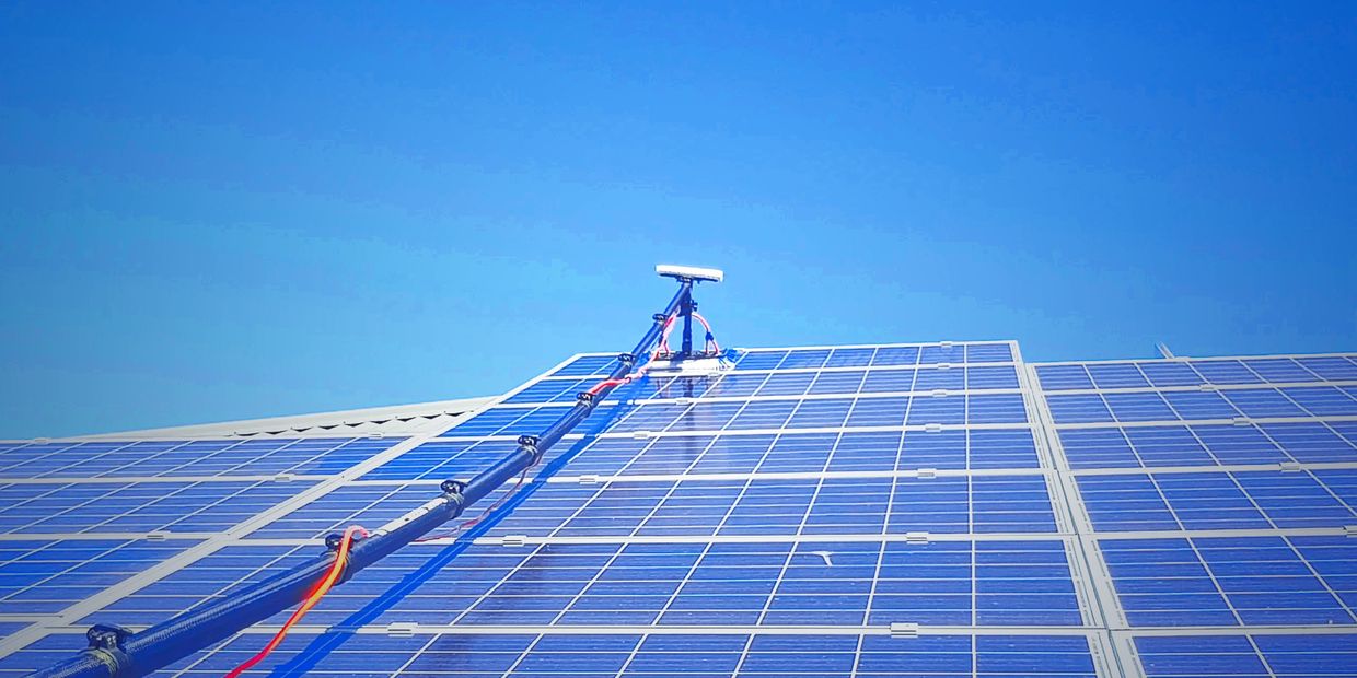 Window Cleaning and Solar Panel Cleaning by Aldo's Property Care