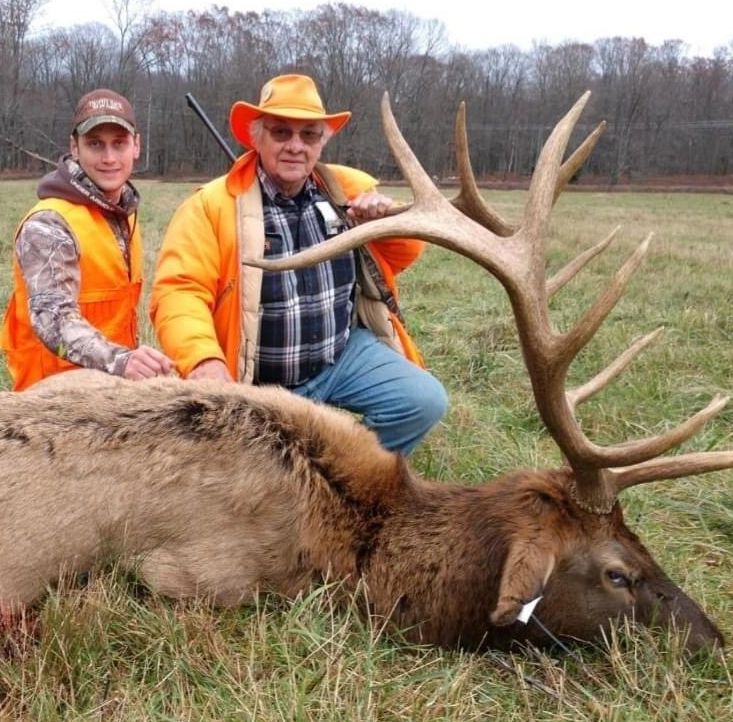 Pennsylvania Elk Outfitter - Trophy Rack Lodge