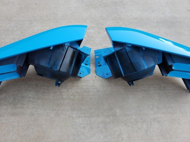 Black out added to the headlight buckets