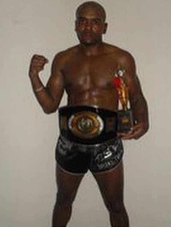 Cyrus’s 1st World Lethwei title 2009/2010. Awarded this title after the event by the organizers 