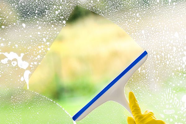 TS WINDOW WASHERS LTD
