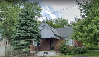 Student Housing Available at 158 Medford Street