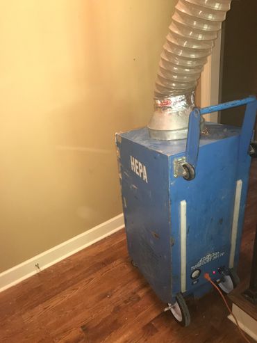 Air duct cleaning machine 