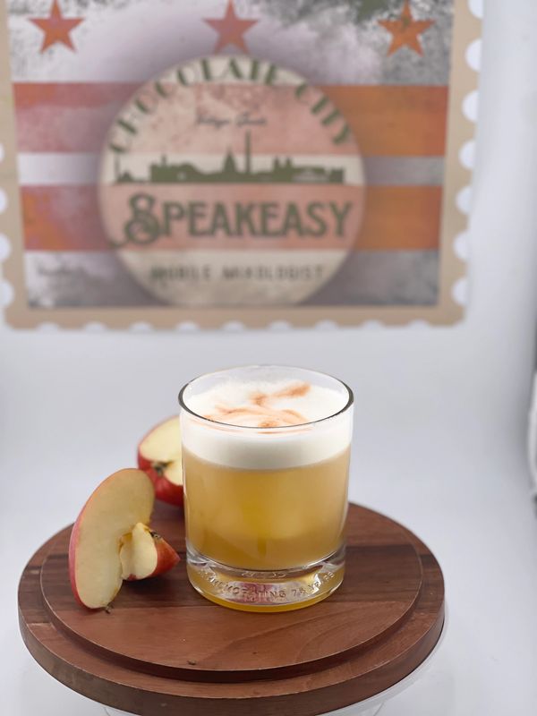 *District Orchard*
A smooth apple-forward cocktail. With a dark Rum finished in ex bourbon and cogna