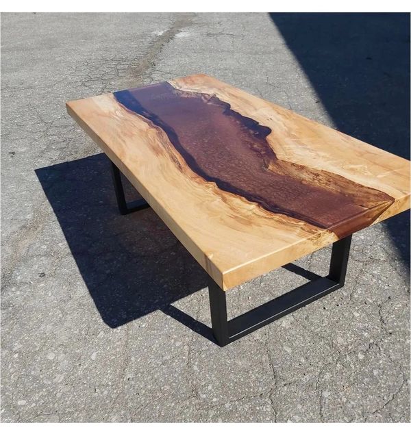 Maple
local wood, heavier, light in color
Curly Maple
less common, heavy, light in color