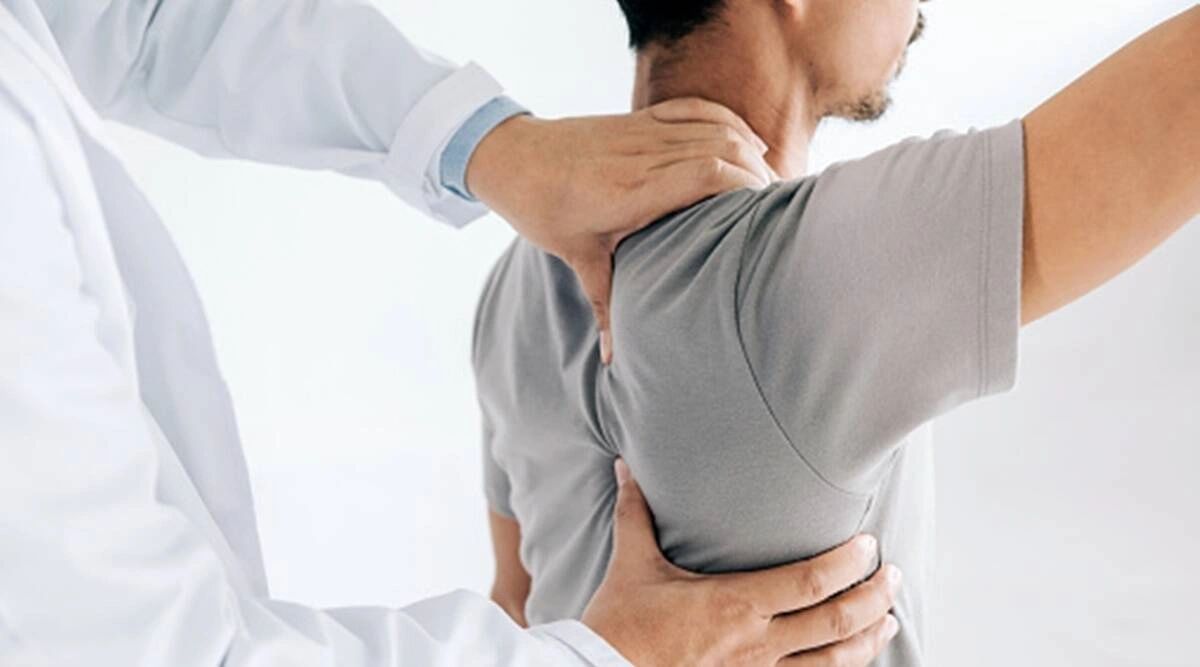 Diagnosis and Treatment of Hip Pain using conservative and safe  chiropractic treatments